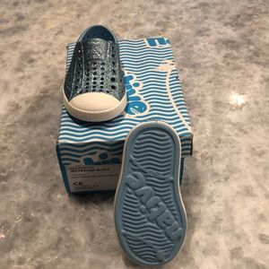 Glitter blue native- child size 5